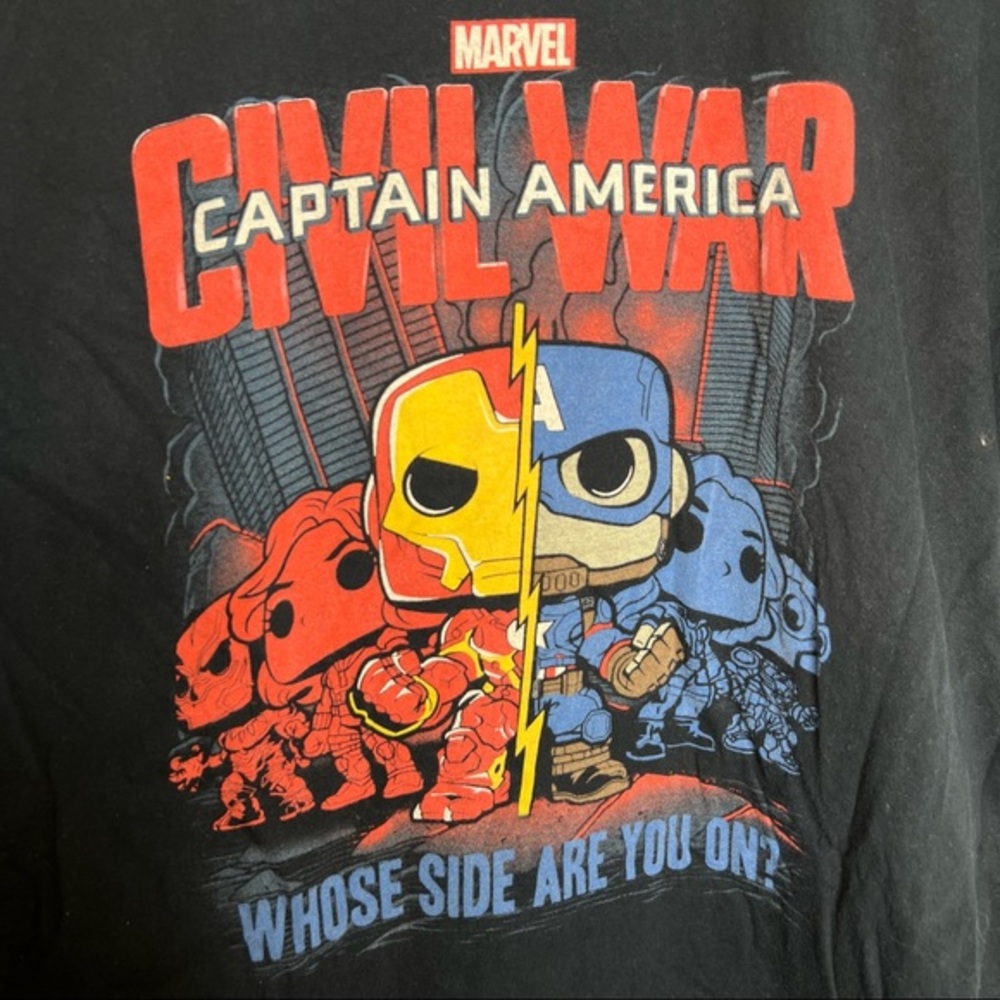 Funko Marvel Civil war captain america t-shirt L - Picture 2 of 5